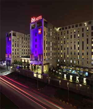 escorts services inis hotel in delhi